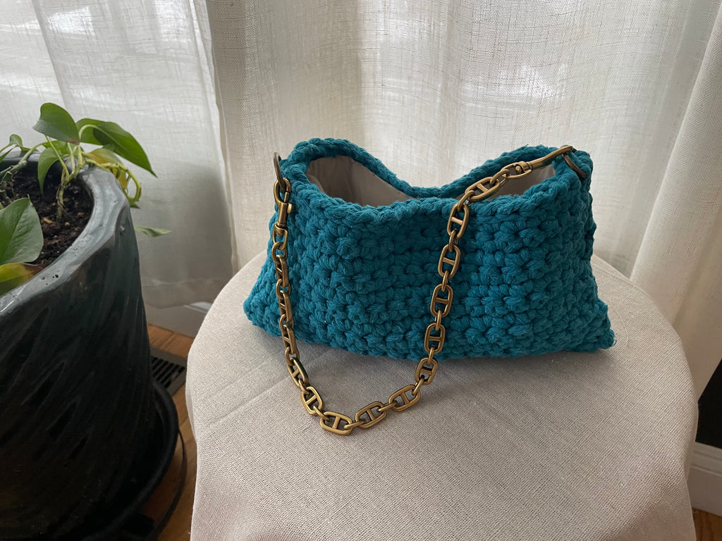 Alina | Signature Coastal Chain Bag
