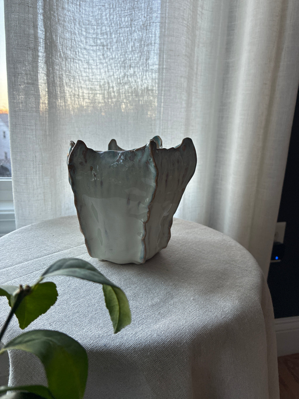 Aurelia – Coastal Form Vessel