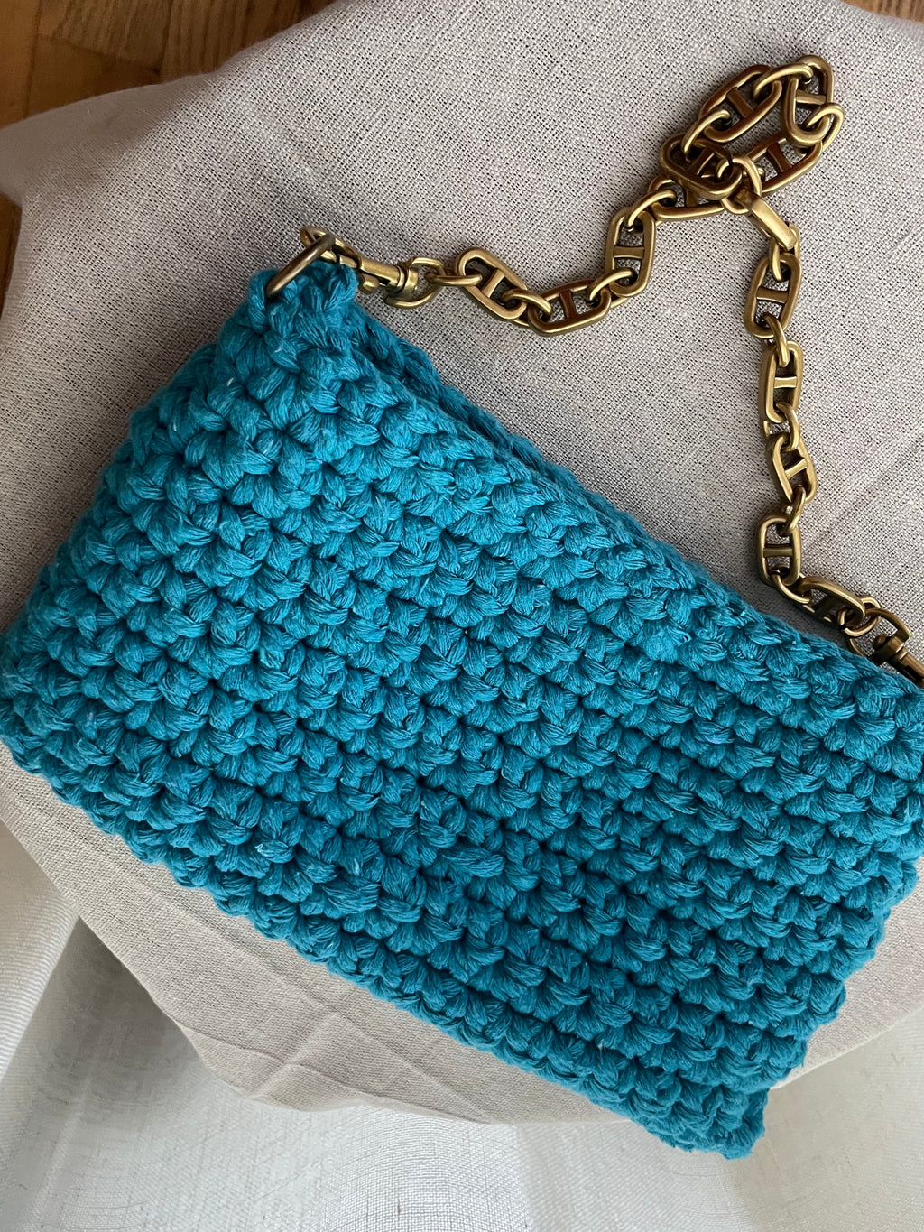 Alina | Signature Coastal Chain Bag