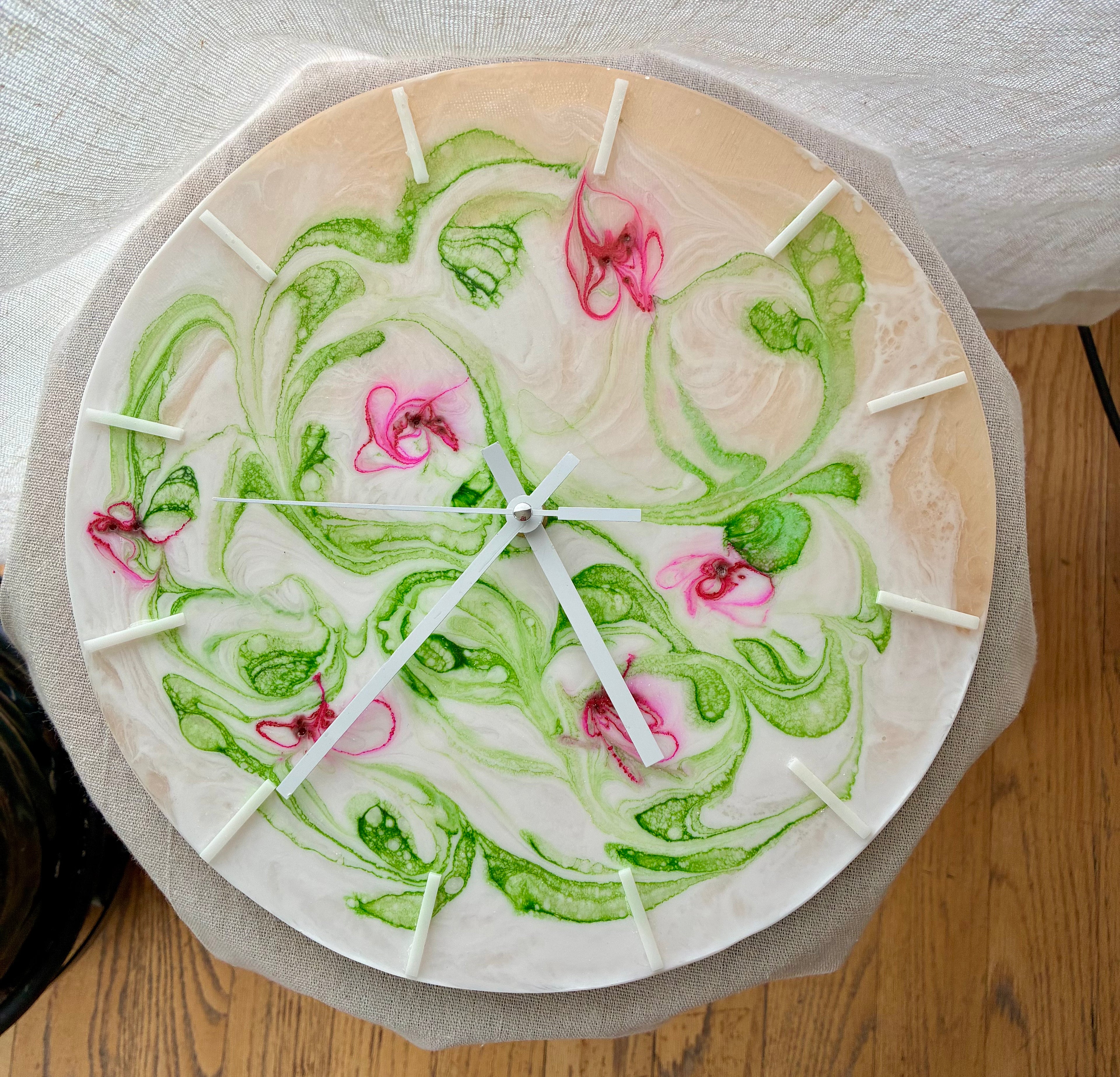 Bloomline — Resin Wall Clock