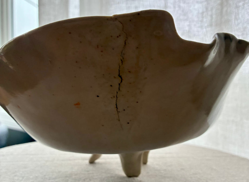 Hydrangea Drift – Sculptural Vessel