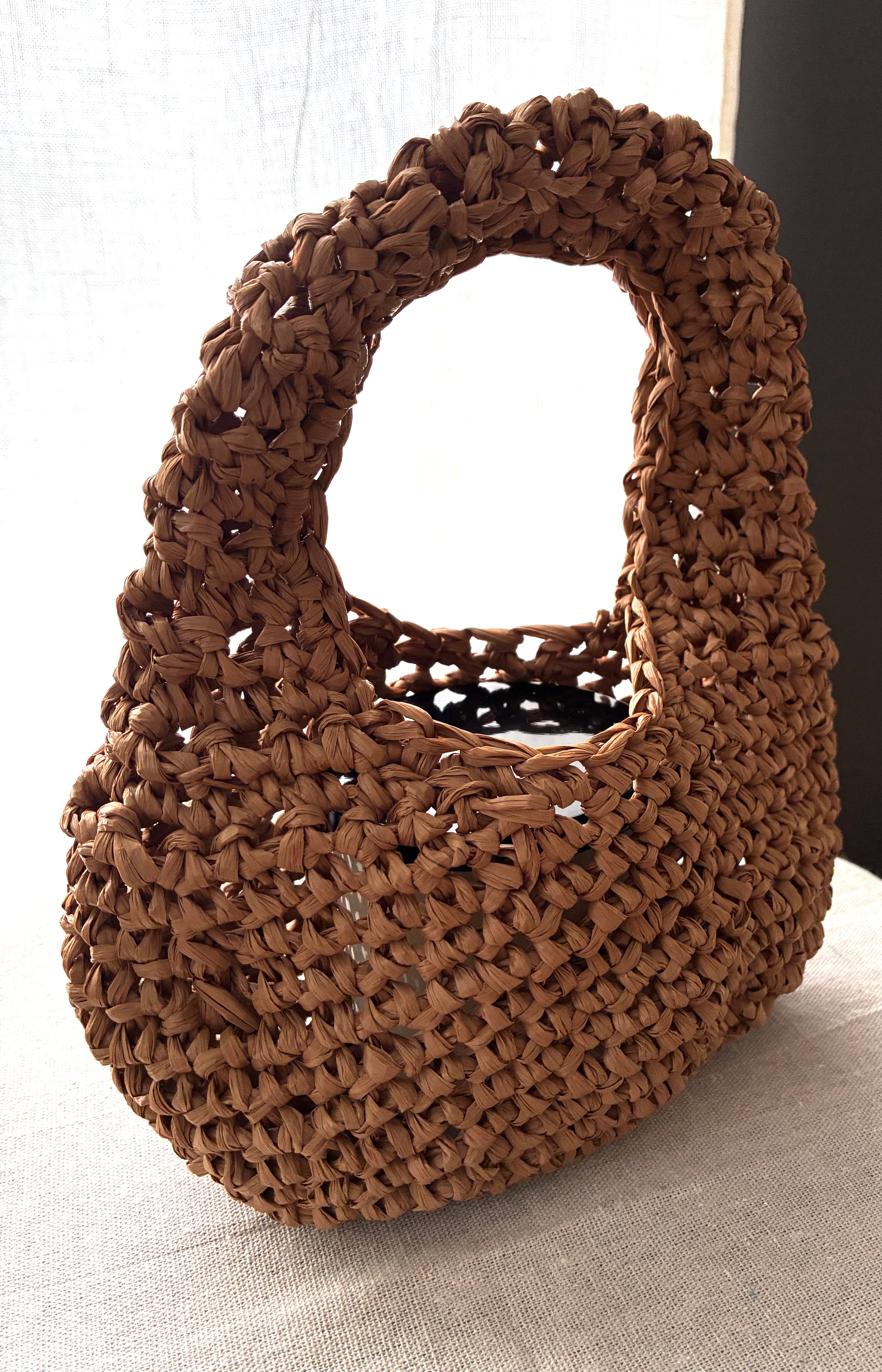 Siena Mini – Handwoven Raffia Bag