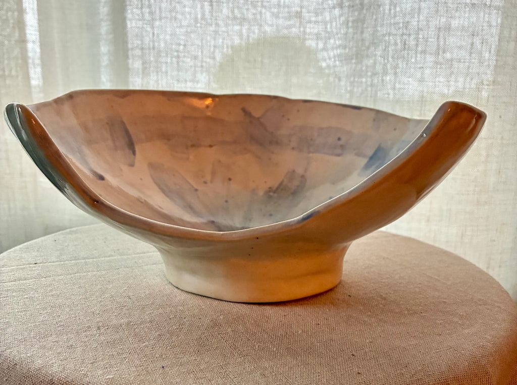 Hydrangea Tide – Sculptural Vessel