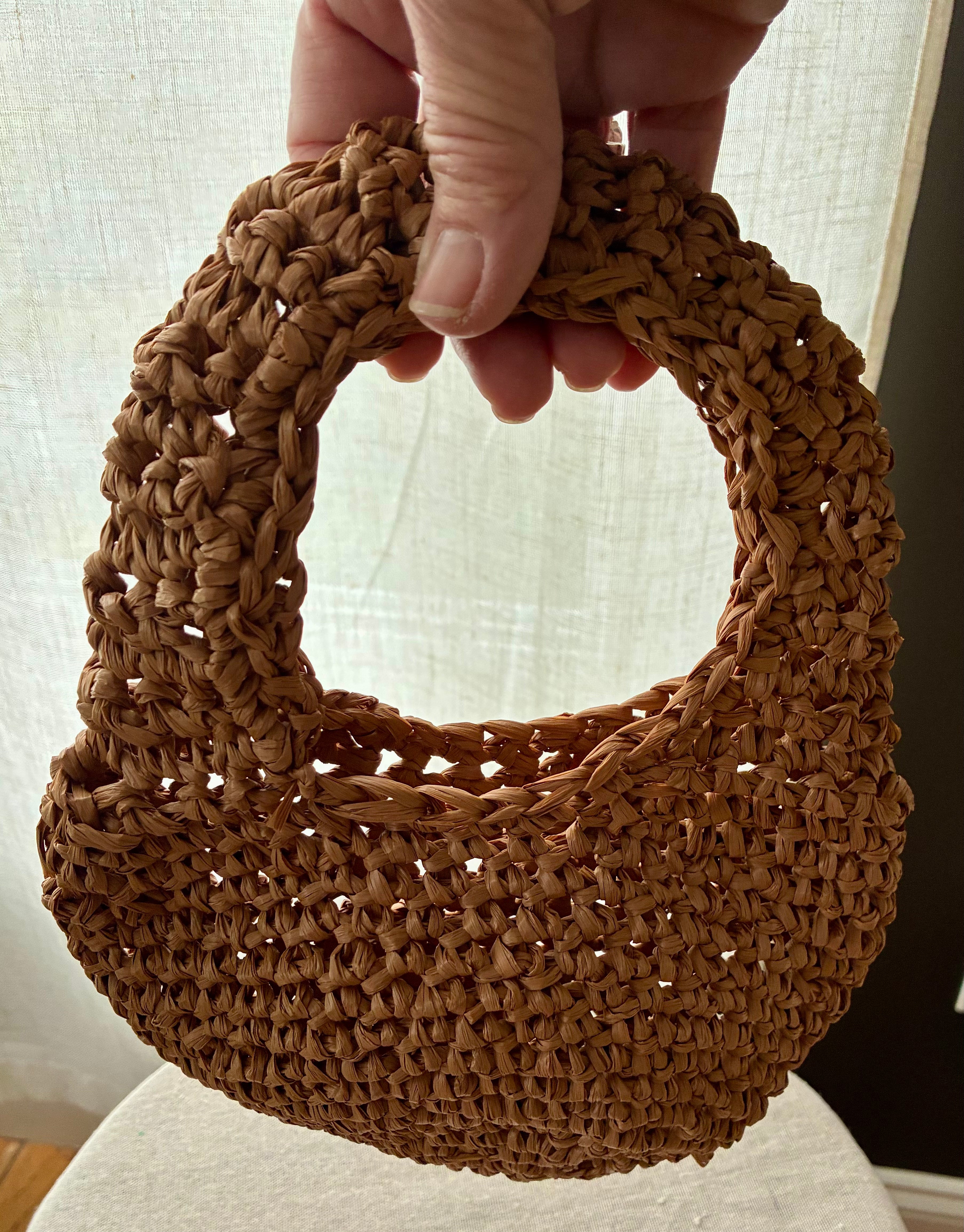 Siena Mini – Handwoven Raffia Bag