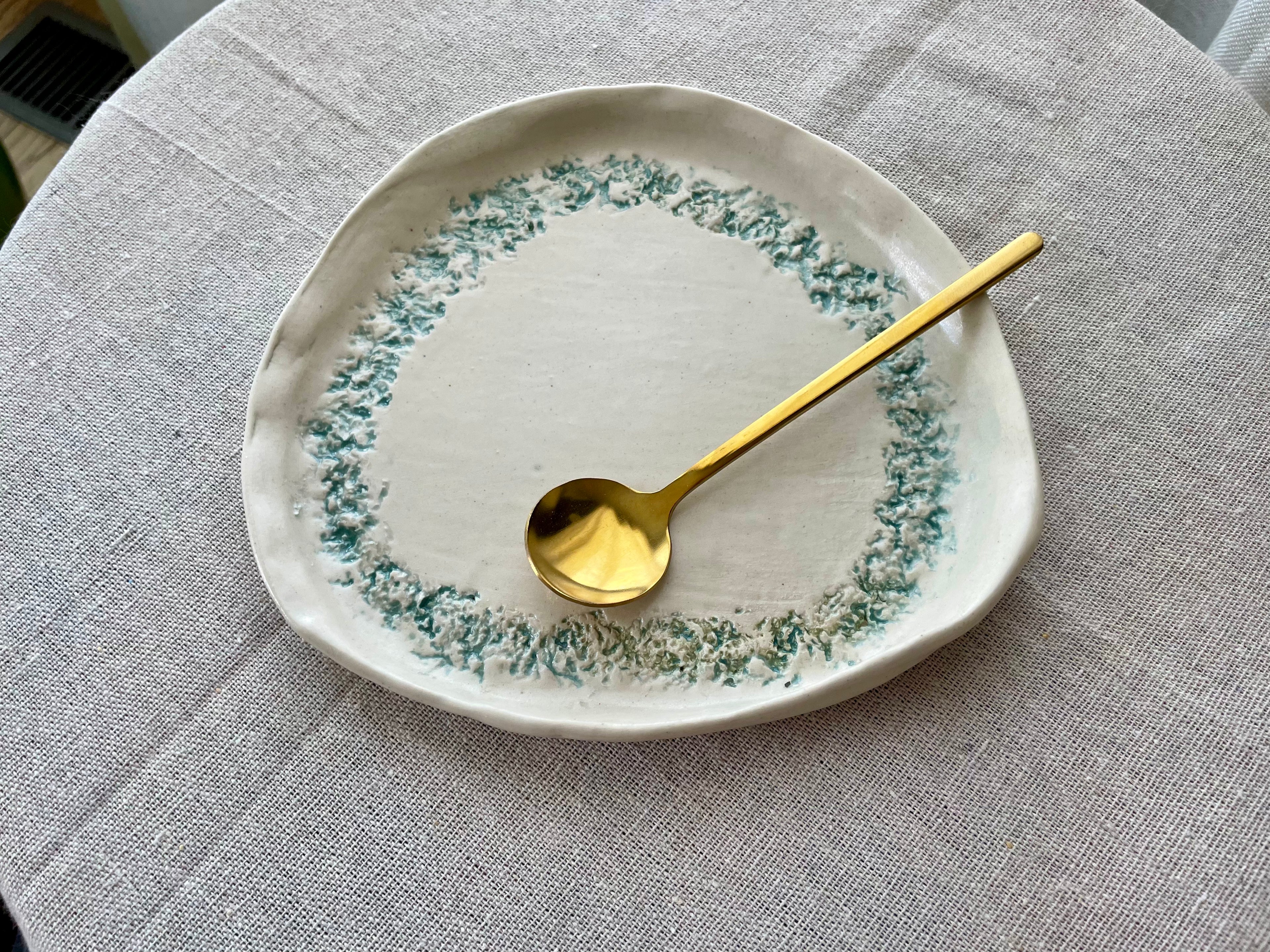 Eira Serving Plate