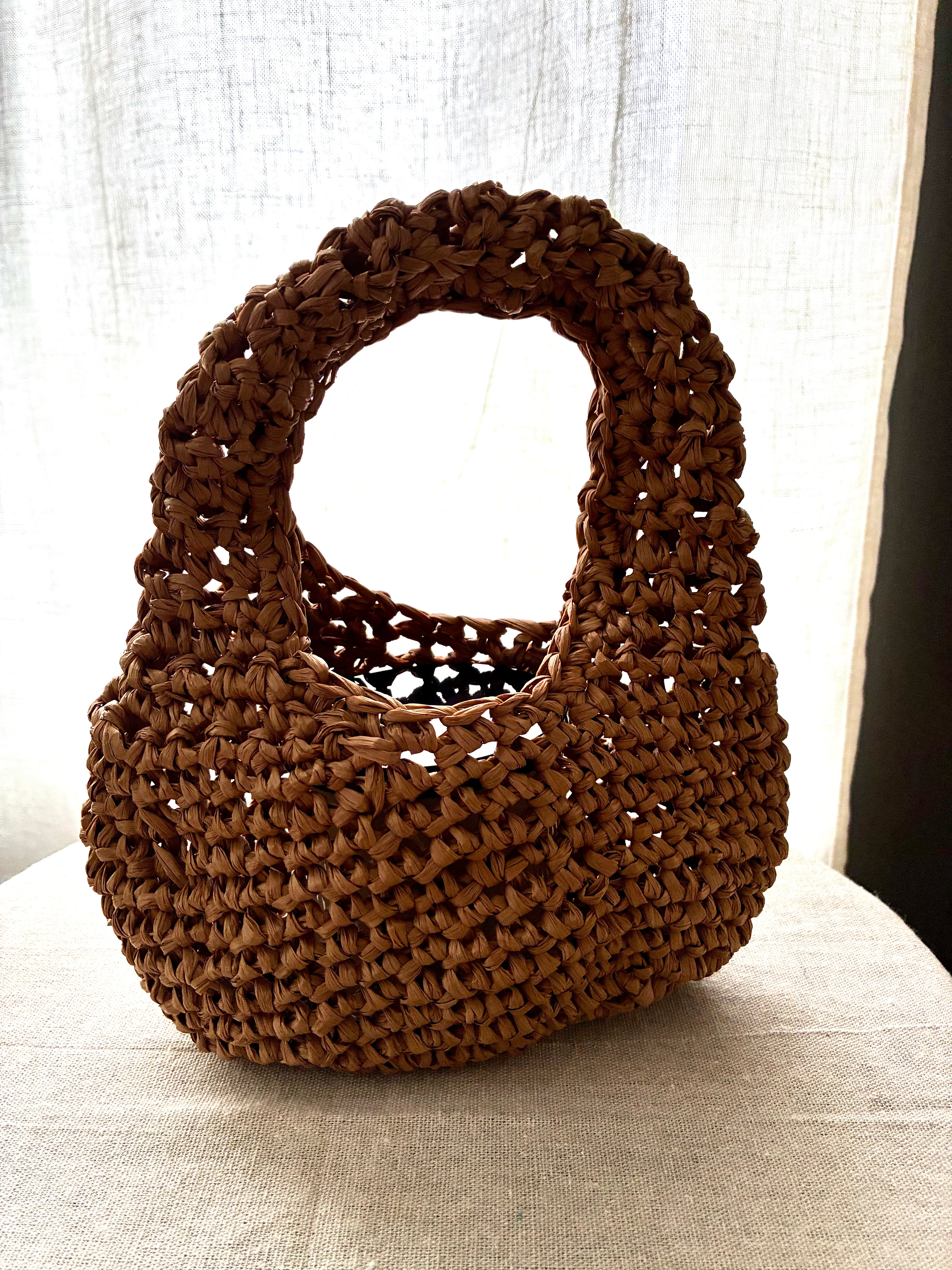 Siena Mini – Handwoven Raffia Bag