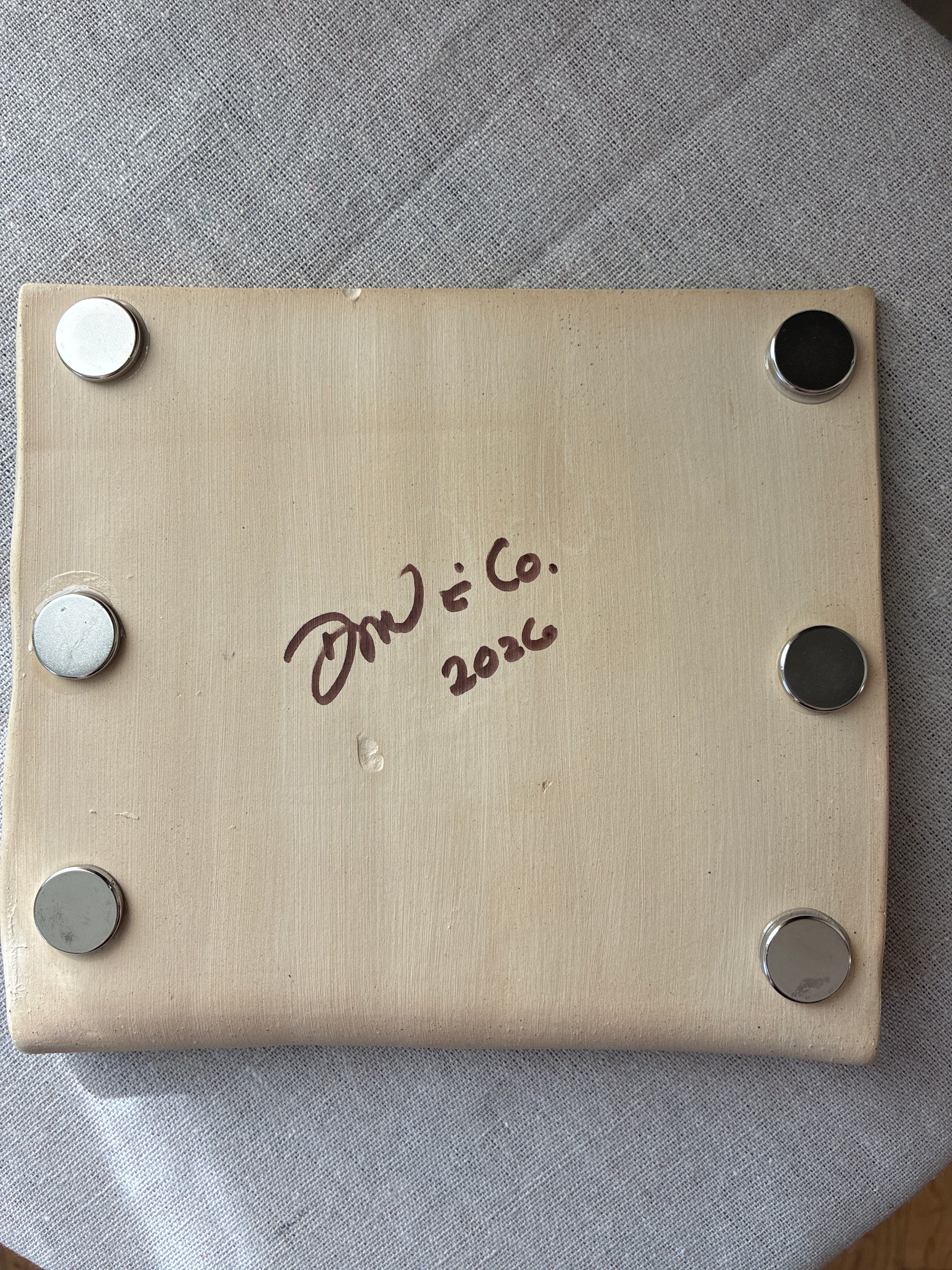 Caffè Postcard Whiteboard | Handmade Ceramic Fridge Memo Board Pen Holder | DMV & Co. Postcard Series