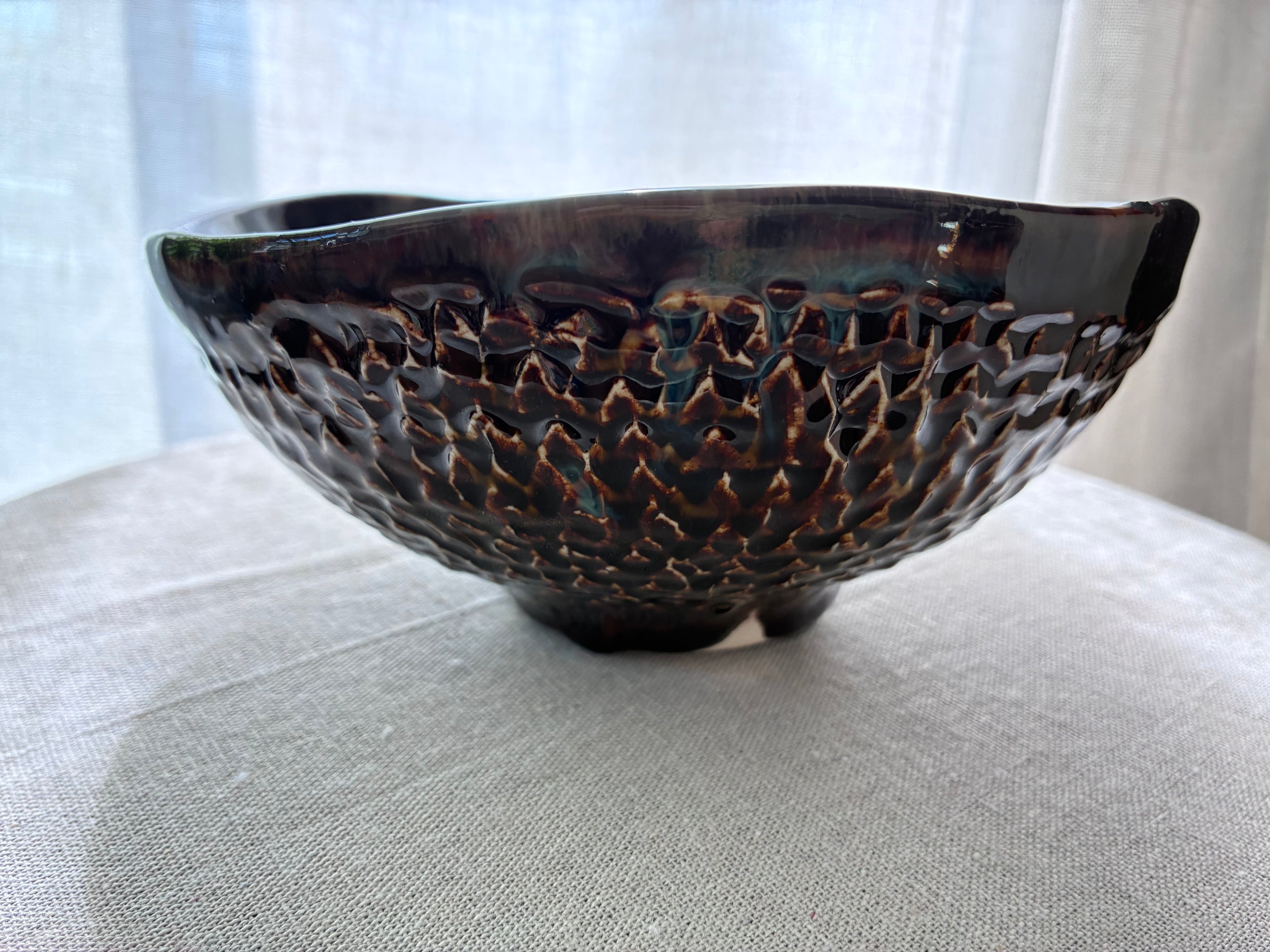 Abyssal Light – Sculptural Ceramic Bowl