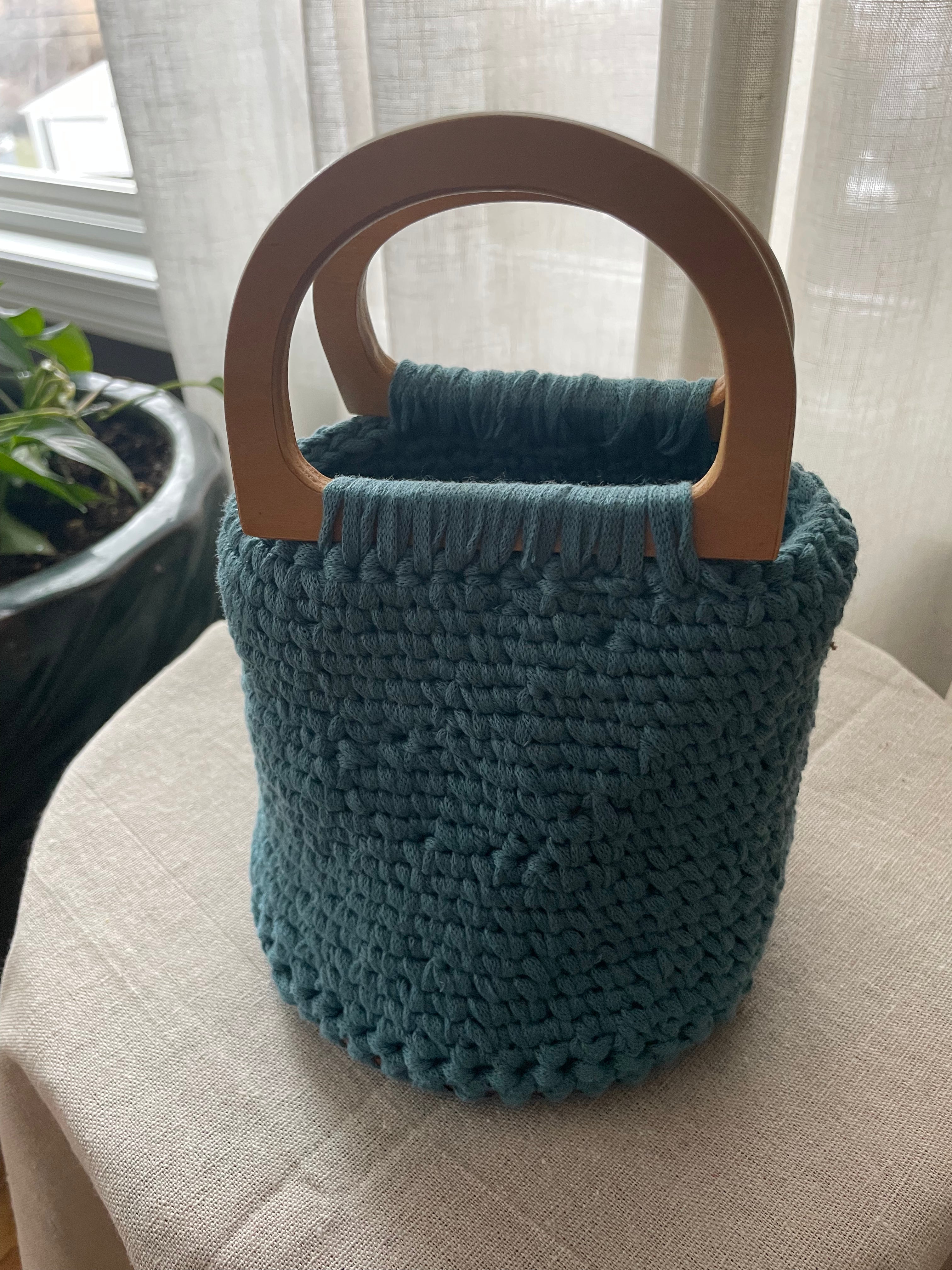 Mari’s | Handcrafted Coastal Knit Bucket Bag with Wood Handles