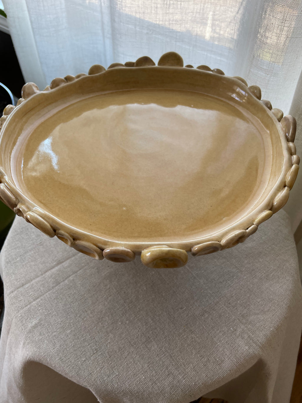 Almafi Pedestal