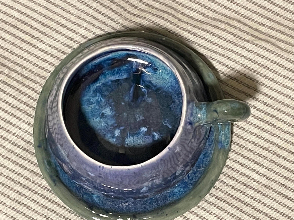 Ceramic cups and bowls