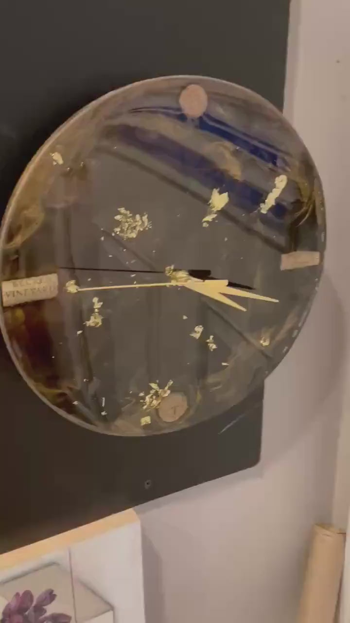 Exquisite **12-inch resin clock** combines art and functionality Functional Modern Decor Unique Centerpiece